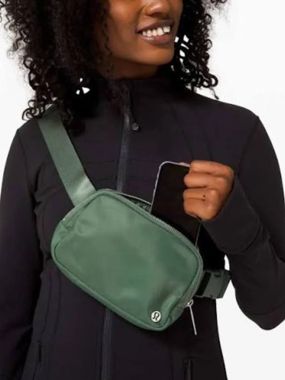 Lululemon Everywhere Belt Bag in Olive Green
